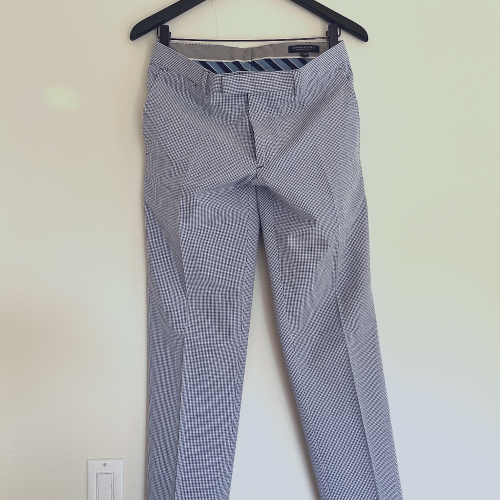 BANANA REPUBLIC SEERSUCKER PANTS